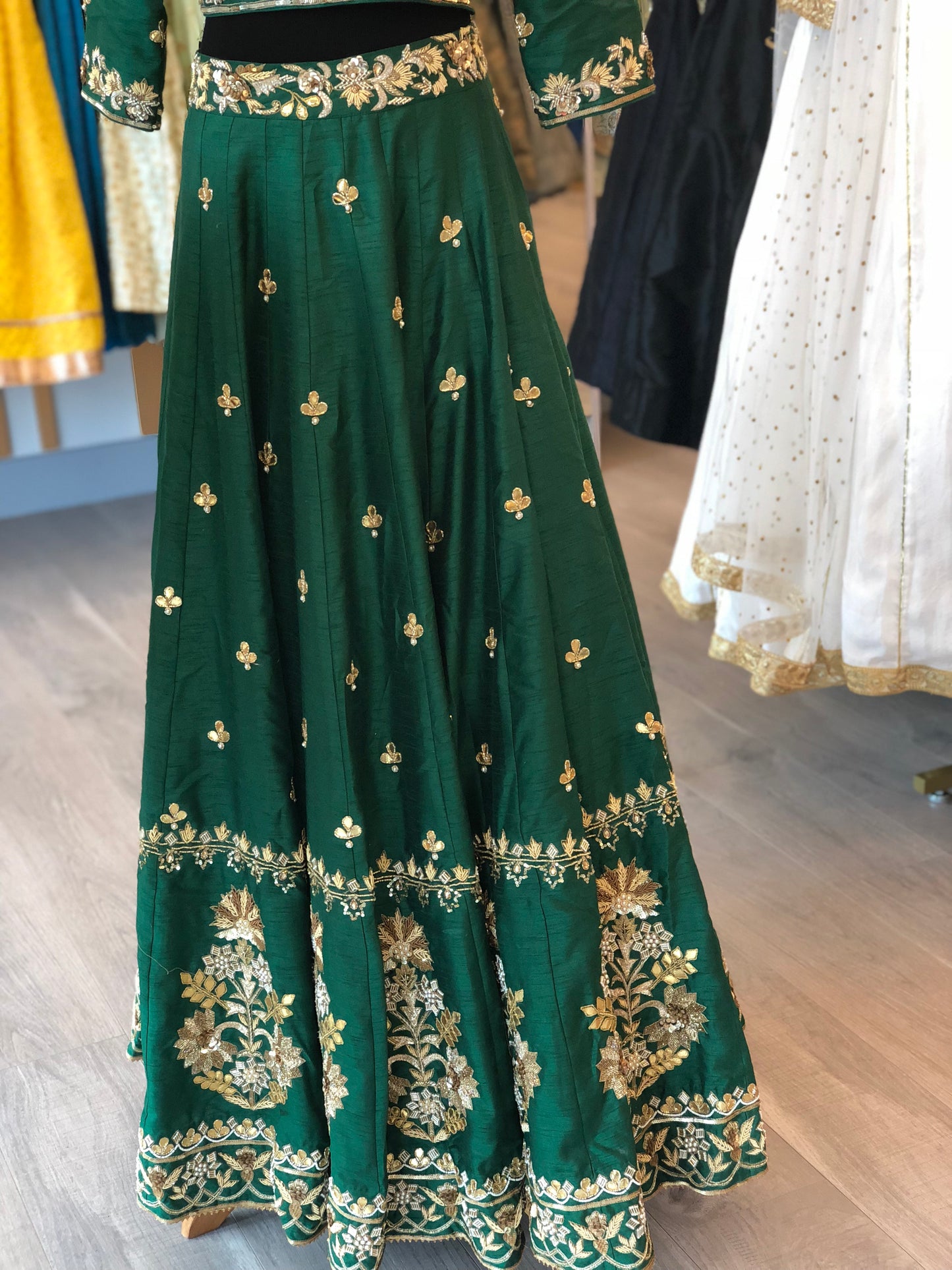 Emerald Lehnga
